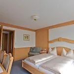Haus Panorama 아파트 턱스
